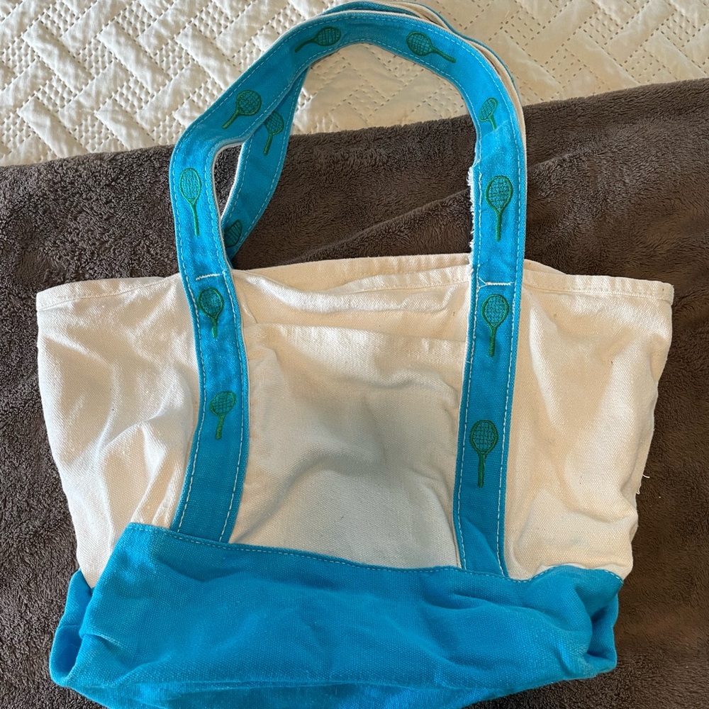 White and Blue tennis pattern Tote Bag